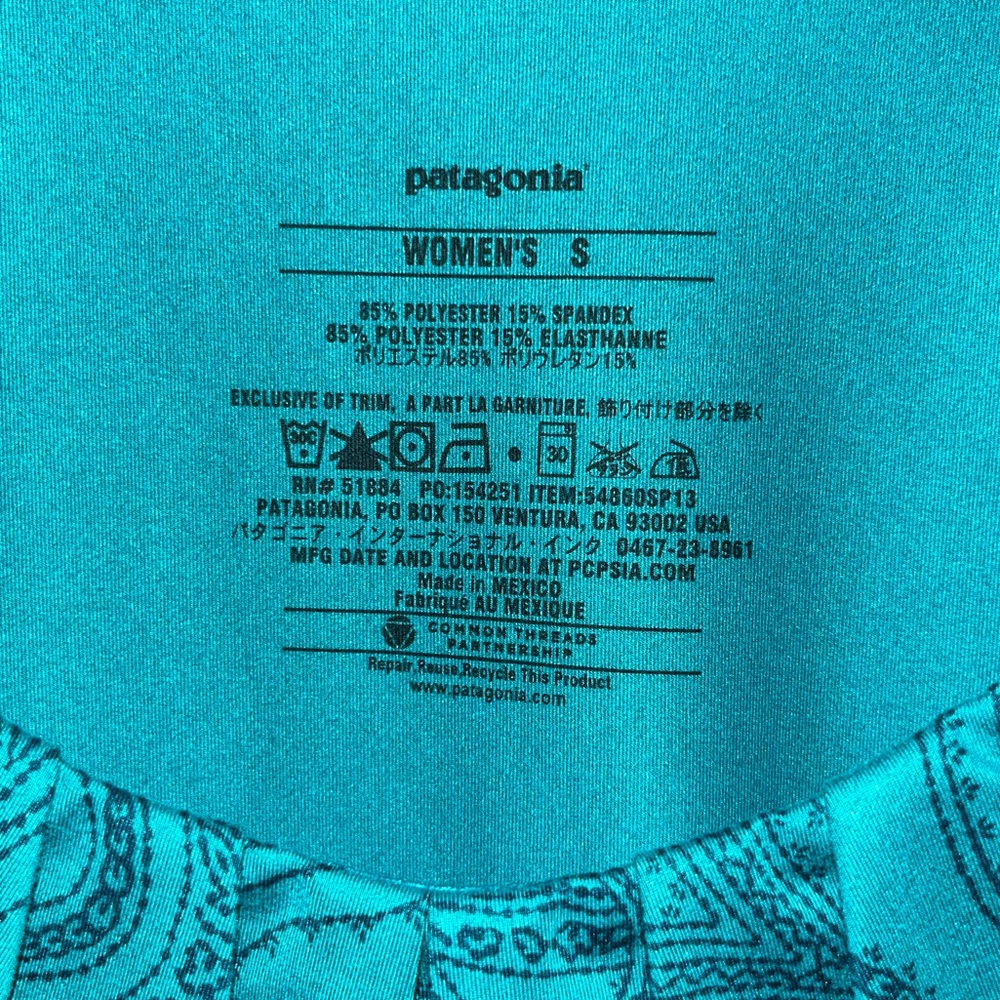 Patagonia Bandha teal with navy graphic design workout top - Picture 4 of 5